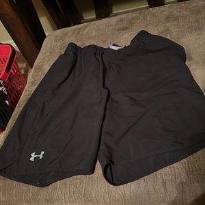 Under Armor short
